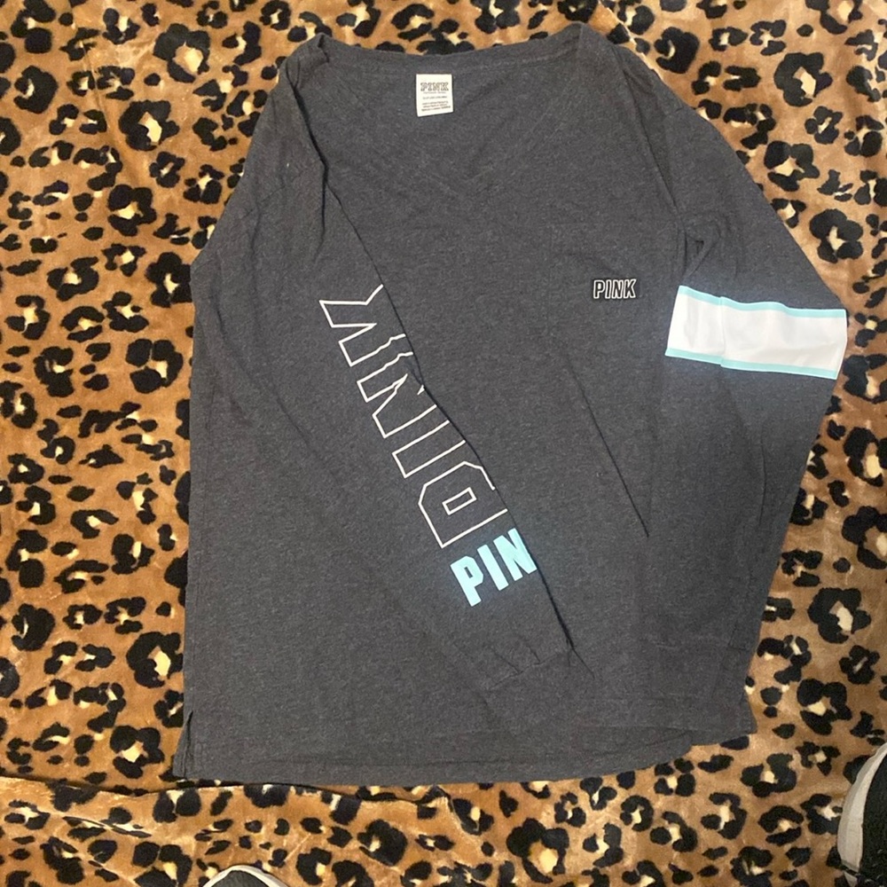 PINK brand long sleeve Tee… size small